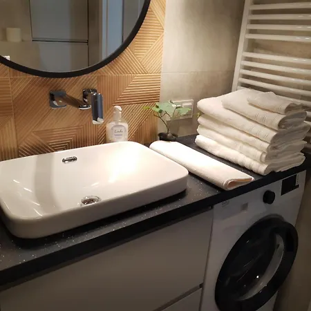 New Krakowska - Przestronny, Z Widokiem, Czysto, Parking, Balkon