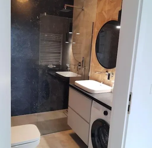 New Krakowska - Przestronny, Z Widokiem, Czysto, Parking, Balkon *